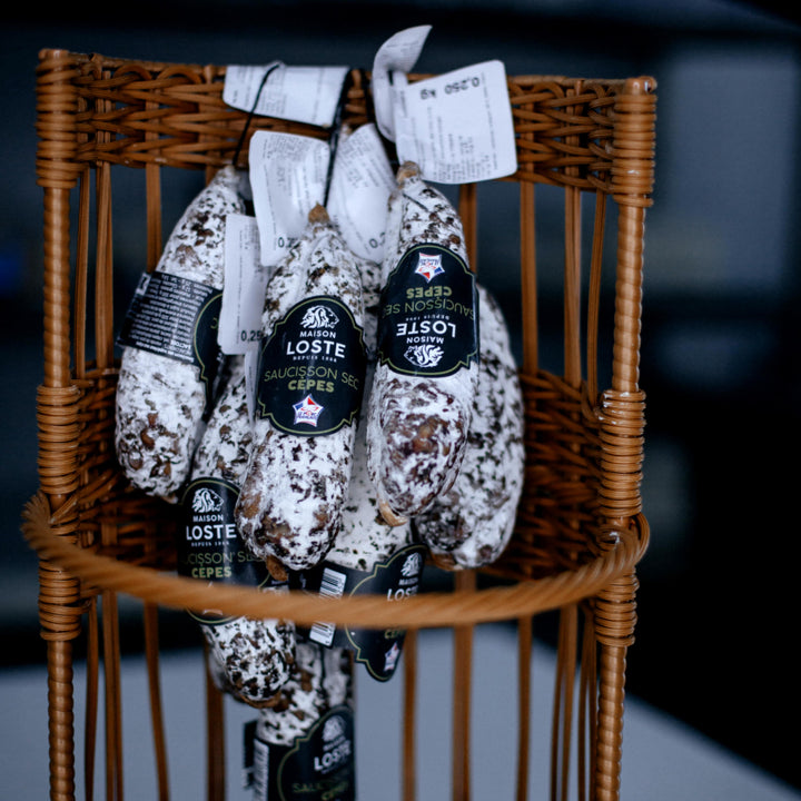 Dry sausage whith cèpes